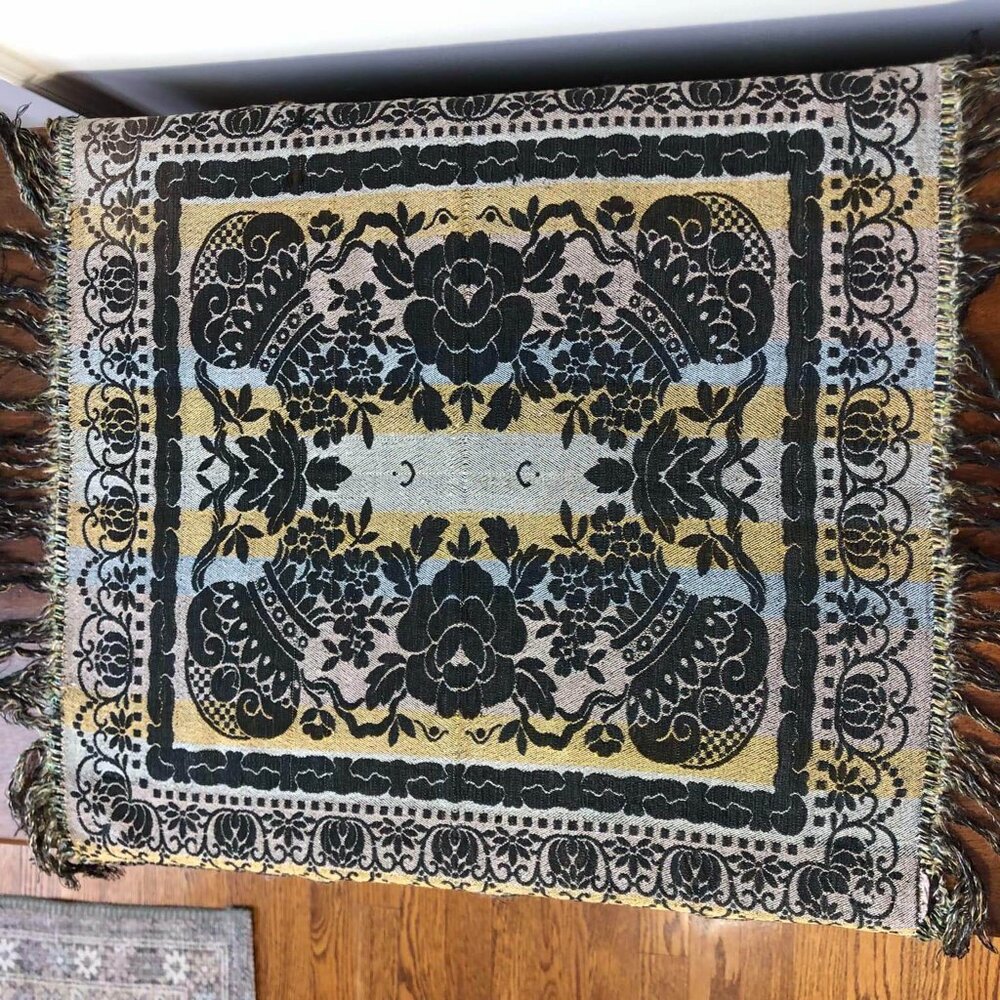 Vintage reversible lamp table scarf - Picture 6 of 10